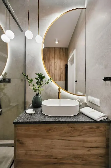 Golden Dreams Luxury Apartments 103 Krakow Poland